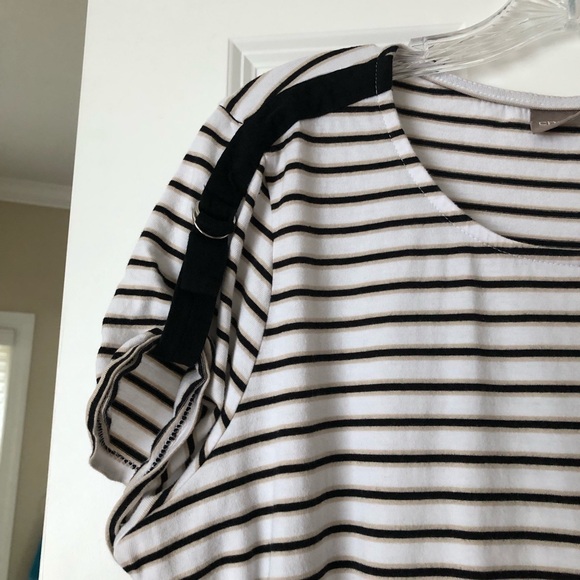 Chico’s Size 3 (Misses 16/18) White Striped Knit top - Picture 2 of 8